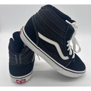 VANS Sk8-Hi Black White Sneakers 3.5 (Big Boy)
